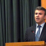 Ζώης: Οι θυσίες των Ελλήνων πάνε χαμένες