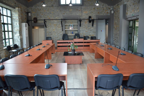 Συνεδριάζει το Δημοτικό Συμβούλιο Δ. Τεμπών