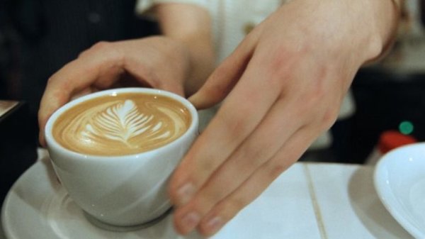 Πωλείται κεντρικό καφέ στη Λάρισα