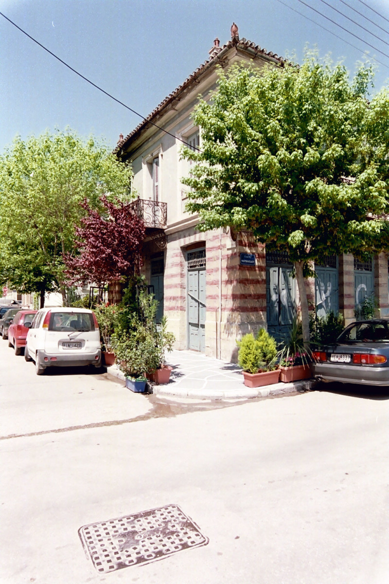 ΝΙΚΟΔΗΜΟΣ (16)