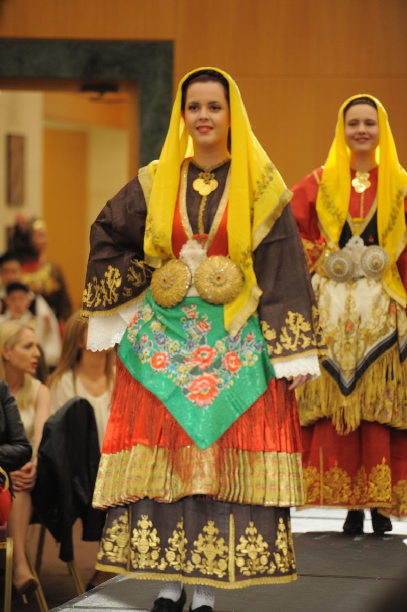 ΛΥΚΕΙΟ ΕΛΛΗΝΙΔΩΝ ΛΑΡΙΣΑΣ 2017 ΕΠΙΔΕΙΞΗ (5)