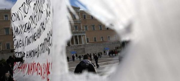 Η κοινωνία θα το πολεμήσει*