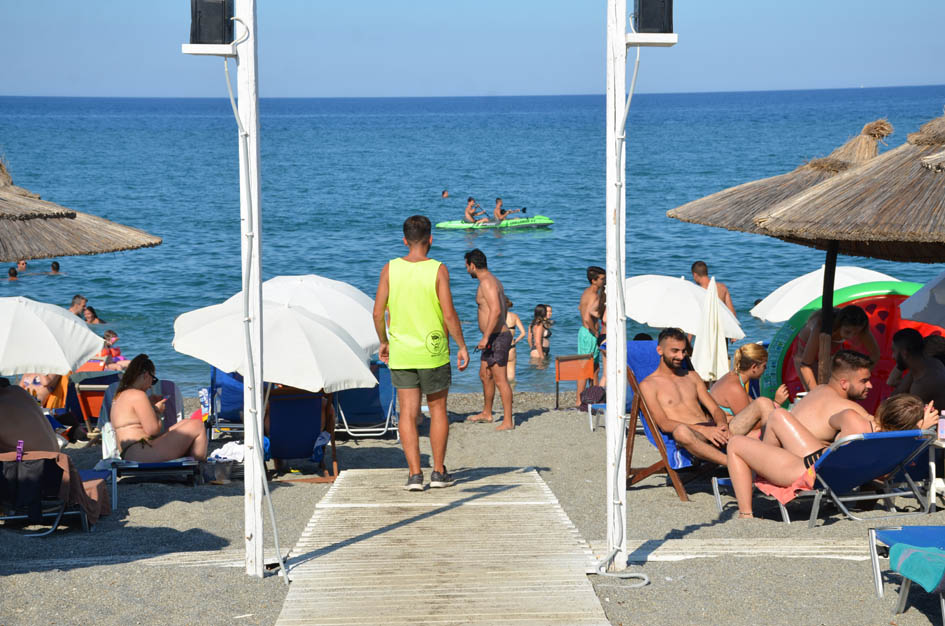 αγιοκαμπος παραλια (6)