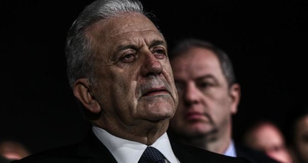 Ένταλμα σύλληψης για τον Δημήτρη Αβραμόπουλο από τη βελγική Δικαιοσύνη για το Qatargate