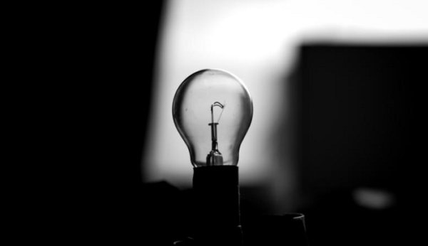 Διαμαρτύρονται στα Μεσάγγαλα για τις συχνές διακοπές ηλεκτρικού ρεύματος