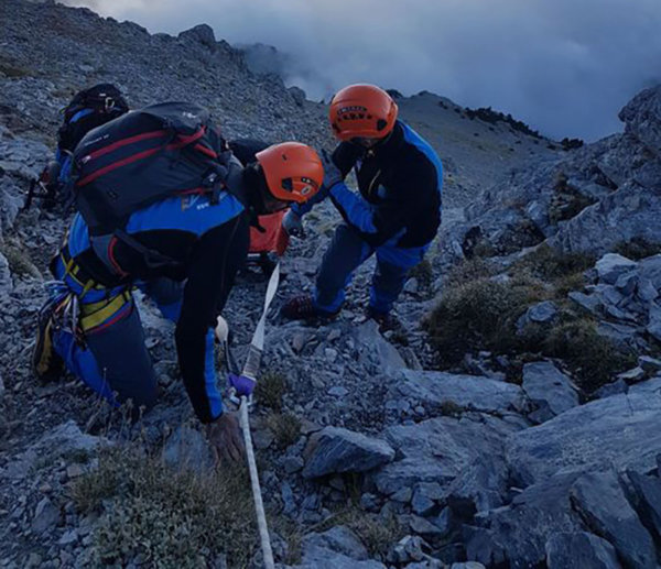 Σταμάτησαν λόγω επιδείνωσης του καιρού οι έρευνες στον Όλυμπο για τον 25χρονο Ισπανό ορειβάτη