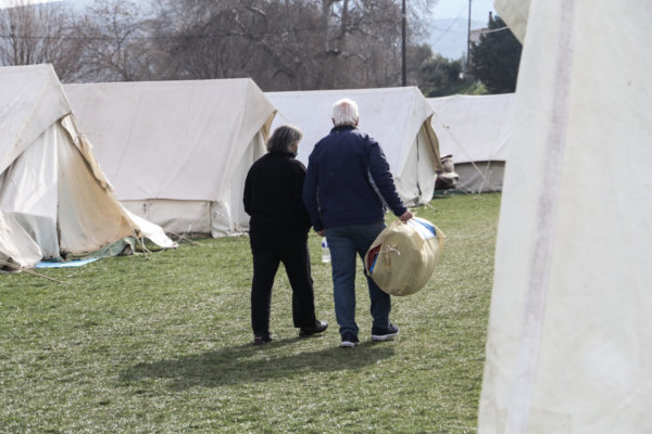 Από τις κακοποιητικές σχέσεις στις μετασεισμικές δονήσεις: τραύματα και άγχη στους ανθρώπους