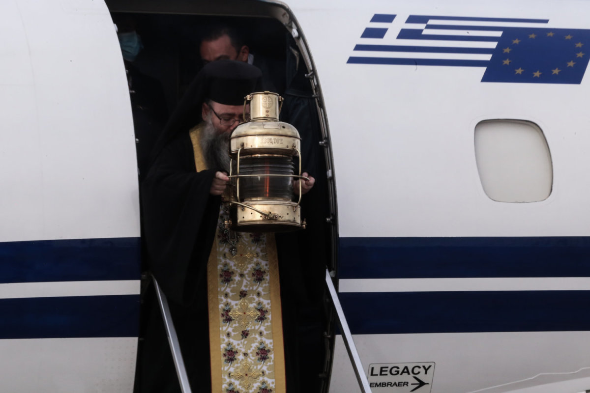 (φωτ. ΓΡΑΦΕΙΟ ΤΥΠΟΥ ΑΡΧΙΕΠΙΣΚΟΠΗΣ ΑΘΗΝΩΝ/ΧΡΗΣΤΟΣ ΜΠΟΝΗΣ)