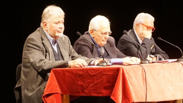 «Αυτά που θέλω να σου πω»…