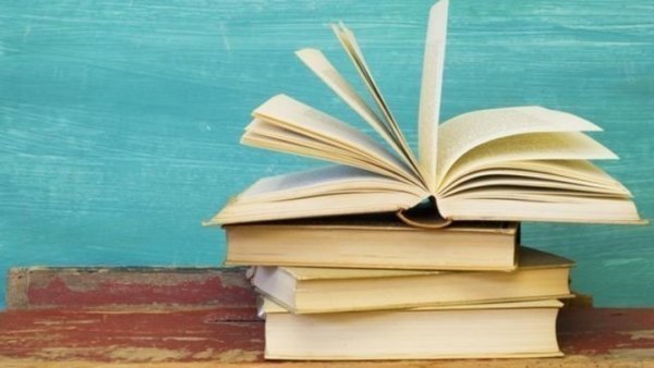 Δοκίμιο: Λαρισαίοι συγγραφείς ΙΙ