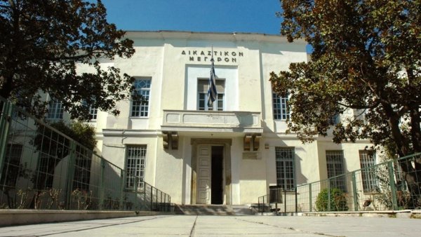Αθώος ο 70χρονος στη Σκόπελο για παρενόχληση ανηλίκων – «Πουλούσε παιδικά βιβλία»