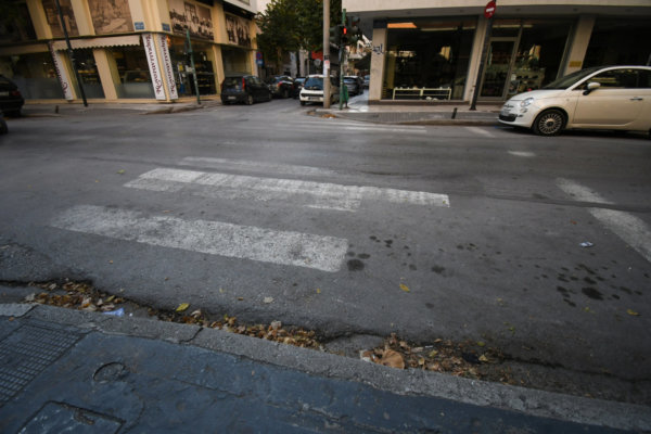 Λάρισα: Τα… σαμαράκια στην Ανθίμου Γαζή (φωτ.)