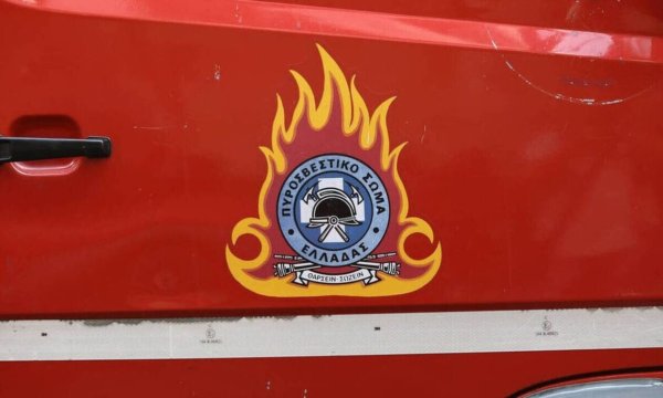 Εβαλαν φωτιά σε κάδο απορριμμάτων στον Τύρναβο