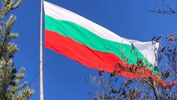 Η Βουλγαρία στο ευρώ: Εμείς πάμε για καύσιμα, αυτοί έρχονται… για ακίνητα