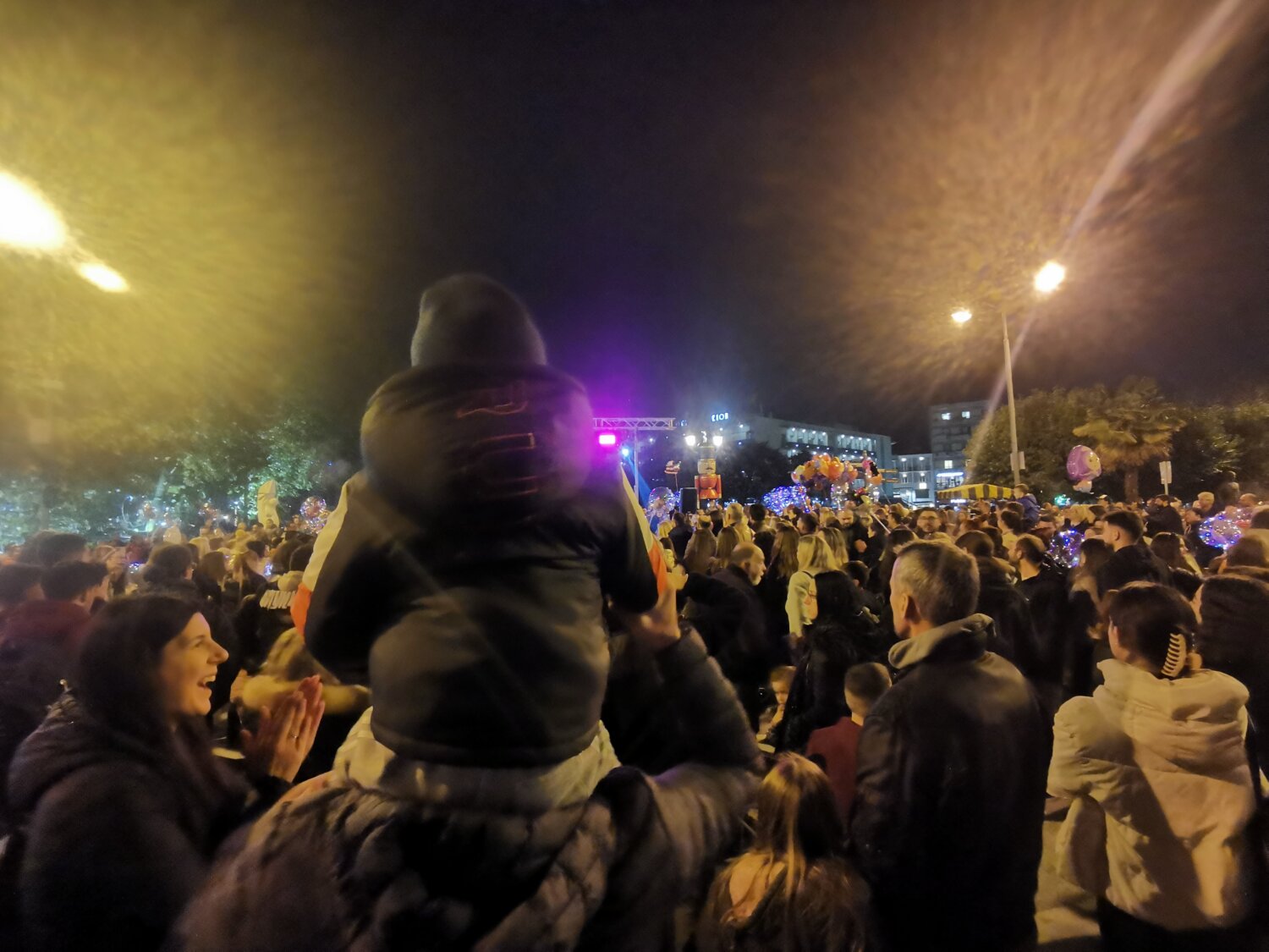 202311221959303883 | Lamianow.gr