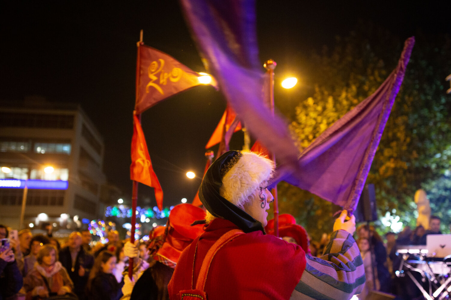 202311221959346401 | Lamianow.gr