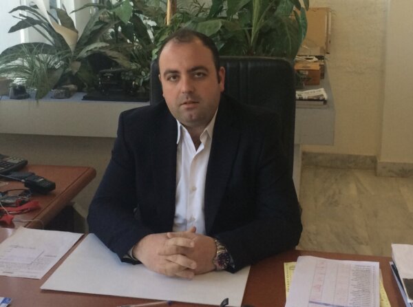 Λάμπρος Ζάρρας: Να σταθούμε ο ένας δίπλα στον άλλον