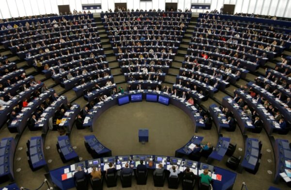 Αδιαφορία στην Ευρωβουλή για τους κτηνοτρόφους: Οι μισοί Έλληνες ευρωβουλευτές έφυγαν πριν την κρίσιμη ψηφοφορία
