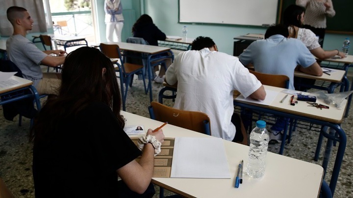 Πρεμιέρα για τις Πανελλαδικές Εξετάσεις –Στη μάχη οι υποψήφιοι των Γενικών...