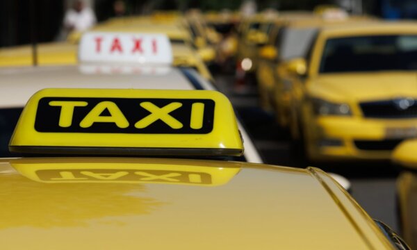 Ο ταρίφας… Γράφει ο Άκυς Μητσούλης