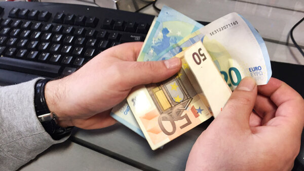 Υπουργείο Εργασίας: Ο «χάρτης» των πληρωμών από τον e-ΕΦΚΑ και τη ΔΥΠΑ έως τις 9 Απριλίου