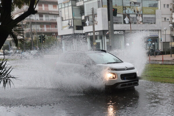 Στο Ναρθάκι έπεσε η περισσότερη βροχή σήμερα