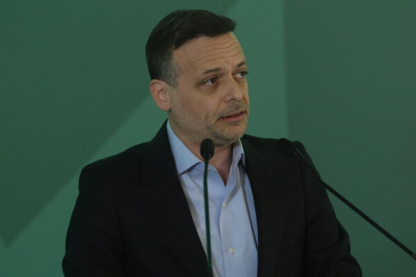 «Στάση» Δούκα στη Λάρισα – Ανεβαίνουν οι τόνοι για την Αυτοδιοίκηση