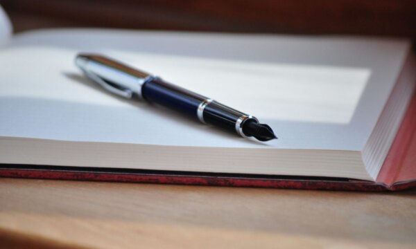 Σε πλήρη λειτουργία το νέο Ηλεκτρονικό Μητρώο για τις Διαθήκες – Όλες οι διαδικασίες, τα τέλη και οι όροι πρόσβασης