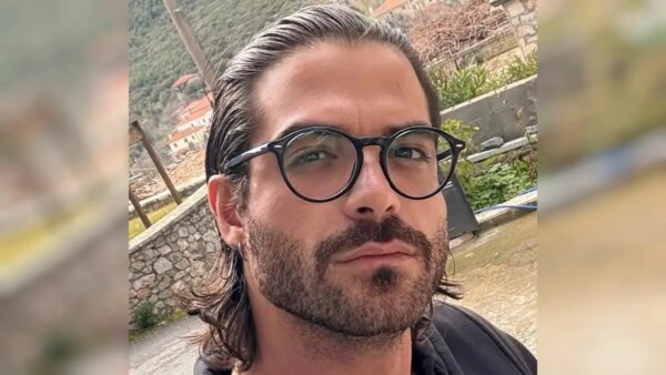 Άρης Μουγκοπέτρος: Συνελήφθη μετά από καταγγελία της συζύγου του