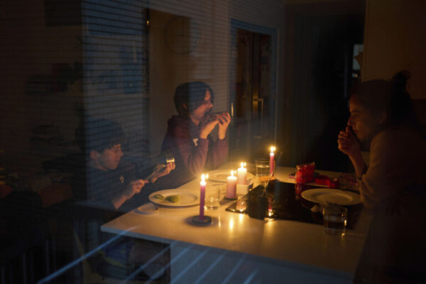 Βlackout… Γράφει ο Άκυς Μητσούλης