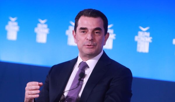 Άμεση άρσης της ασυλίας του ζήτησε από την Παρασκευή ο Σκρέκας: Δεν θα επιτρέψω η παραμικρή υπόνοια να πλήξει την παράταξη