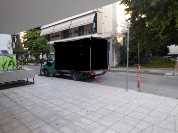 Στάθμευση για… όσκαρ σε κεντρικό σημείο της Λάρισας (φωτ.)