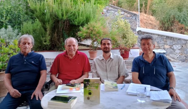 Παρουσία πλήθους κόσμου παρουσιάστηκε «Το ημερολόγιο της σιωπηλής κοιλάδας» στη Σκήτη – Κυκλοφορεί από τις Εκδόσεις Larissanet (φωτ.)
