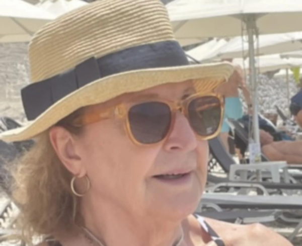 Σοφία Σεϊρλή: Συγκίνηση για τον θάνατο της ηθοποιού από πνιγμό στους Φούρνους Ικαρίας – «Και σου είπα μην πάτε στο Καμάρι…»