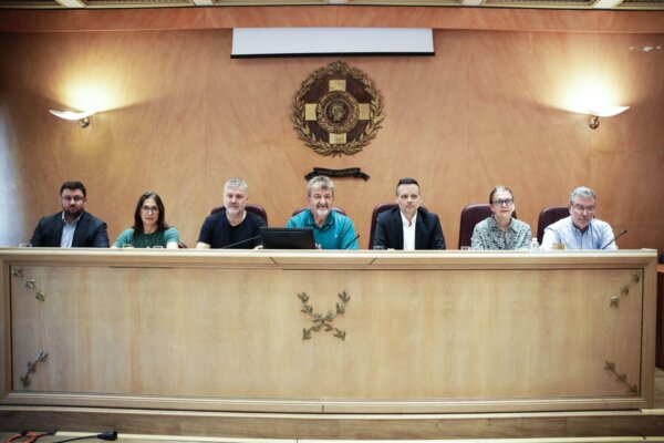 Χ. Δούκας: «Η Αυτοδιοίκηση δεν είναι κρατικό παράρτημα…» – Ο Αντ. Γκουντάρας στην παρέμβαση της παράταξης «Αυτοδιοίκηση Τώρα» (φωτ. & βίντεο)