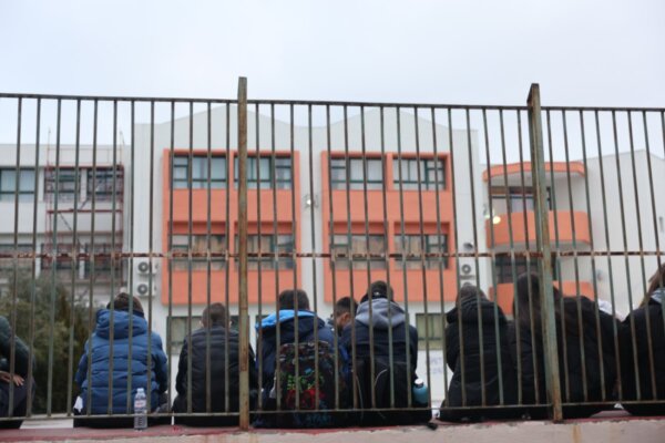 Σοκάρουν οι νέες λεπτομέρειες για τον ξυλοδαρμό 16χρονου σε σχολείο του Βόλου