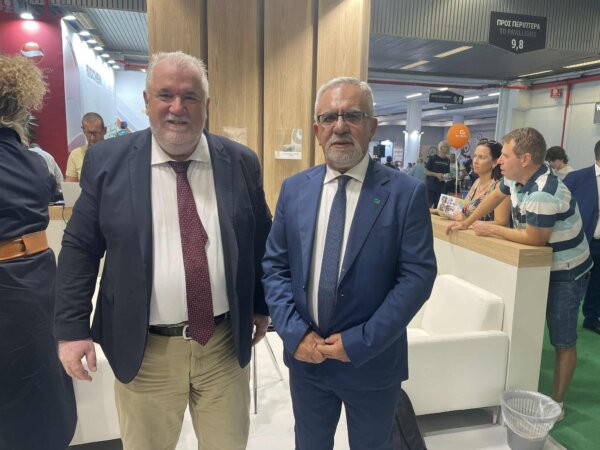 89η ΔΕΘ: Με τον Λεωνίδα Μπακούρα…