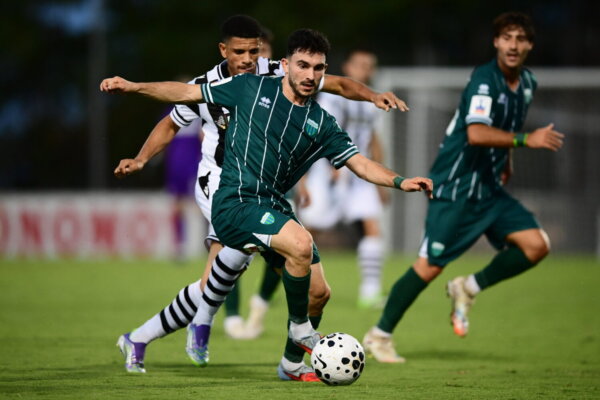 Ο Λεβαδειακός διέσυρε τον ΠΑΟΚ (4-1)