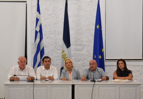 Στο πλευρό των Βορείων Σποράδων η ΠΕΔ Θεσσαλίας – Στηρίζει το αίτημα για ενίσχυση της ακτοπλοϊκής σύνδεσης (φωτ. & βίντεο)