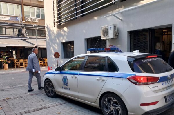 Εγκλωβισμός στην σπηλιά: «Ο 77χρονος έψαχνε μόνο για λίρες» – Τι δήλωσε ο δικηγόρος του – Αύριο απολογείται