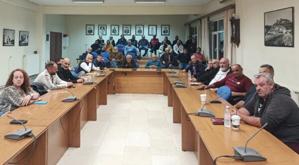 «Να κλιμακωθεί ο αγώνας με συλλαλητήρια και μπλόκα» – Αποφασίστηκε στη σύσκεψη των αγροκτηνοτροφικών συλλόγων της Ελασσόνας