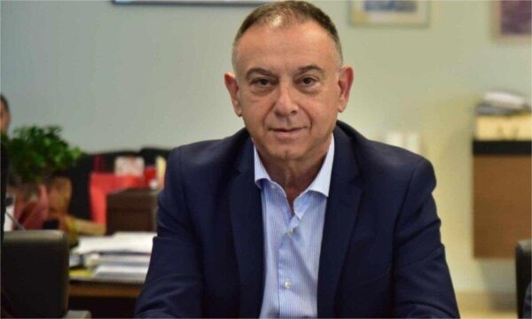Μπαίνει το νερό στο αυλάκι…