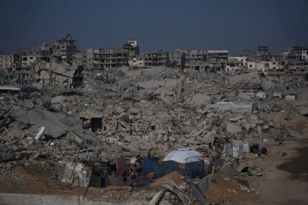 Guardian: Αμερικανικές εταιρείες μυρίζονται… πλούτο από την ανοικοδόμηση της Γάζας