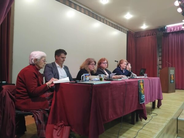 Λάρισα: Πραγματοποιήθηκε η παρουσίαση του βιβλίου του Στυλιανού Χειρίδη «Ο Άνεμος της καρδιάς» (φωτ.)