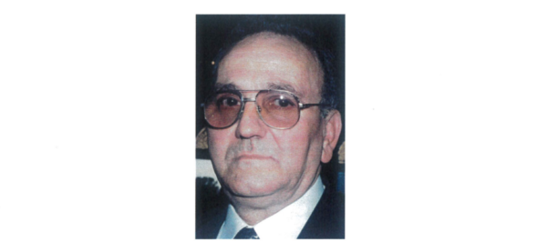 Απεβίωσε ο Απόστολος Φλωράς