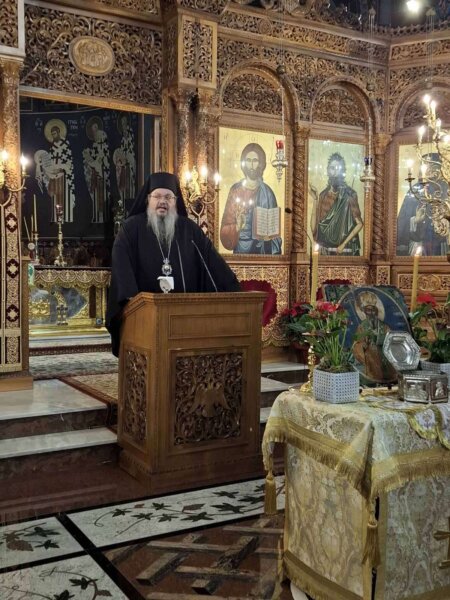 Κατερίνη: Προσκήνυση Ιερού Λειψάνου του Αγίου Αχιλλίου – Ομιλία του Μητροπολίτη Λαρίσης Ιερωνύμου (φωτ.)