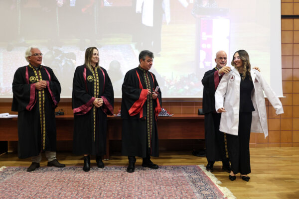 Με λαμπρότητα η πρώτη Γιορτή της Λευκής Ποδιάς στο Πανεπιστήμιο Θεσσαλίας (φωτ. & βίντεο)