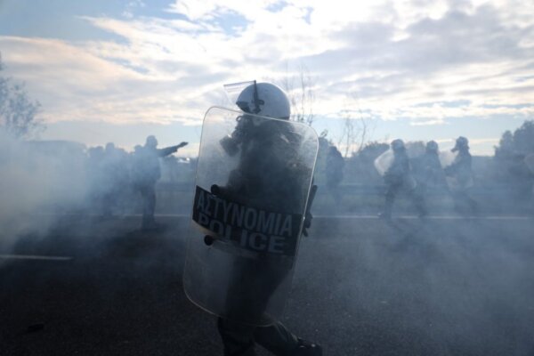 Τι είπε ο Χρυσοχοϊδης για το επεισόδιο στο αγροτικό μπλόκο της Λάρισας