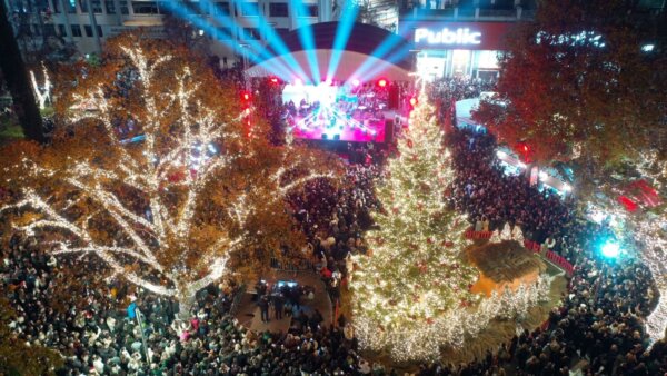 Δ. Λαρισαίων: Χριστούγεννα-Πρωτοχρονιά στη Λάρισα – Με συναυλίες και θεατρικά δρώμενα για μικρούς και μεγάλους συνεχίζονται οι εκδηλώσεις