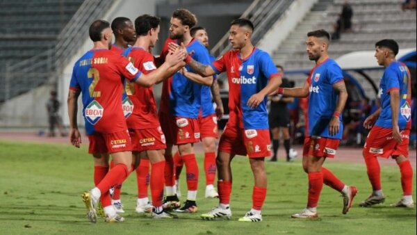 Κύπελλο Ελλάδας: «Εξάρα» του Βόλου με χατ-τρικ του Χάμουλιτς